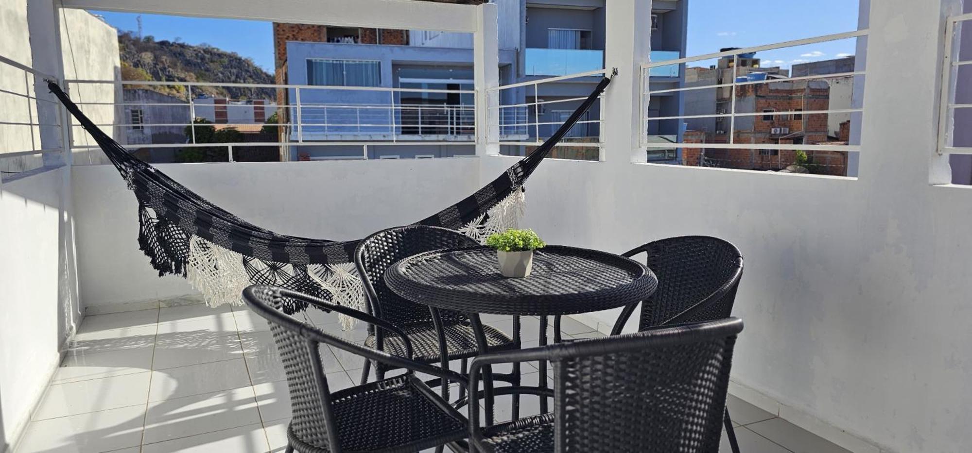 Apartment Praca Da Biblia